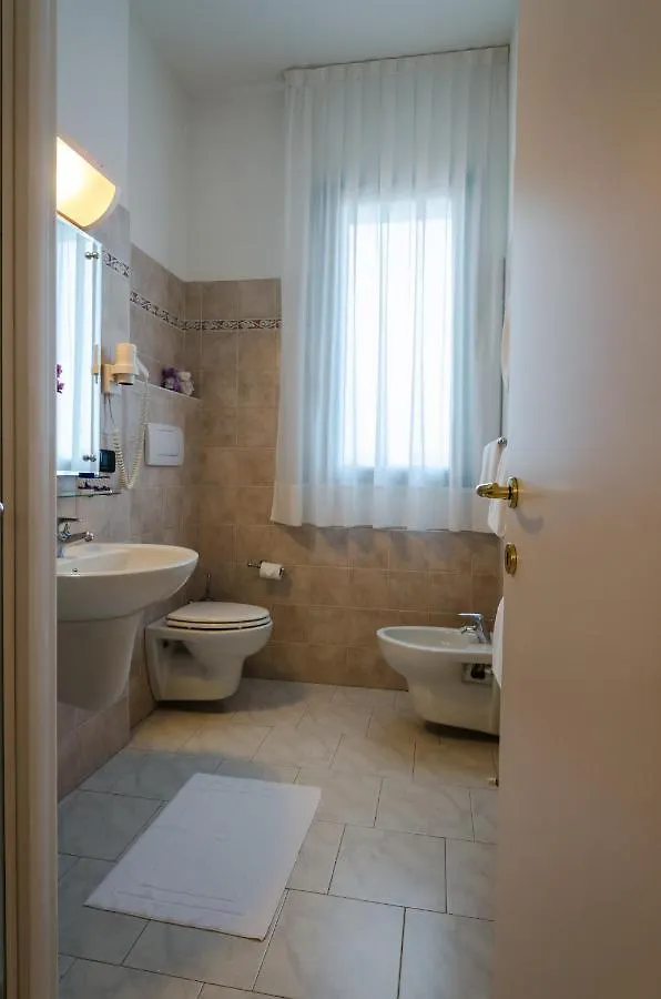 Hotel Luna Blu Casumaro